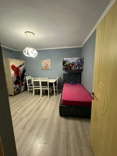 Tirane, jepet me qera apartament 2+1 Kati 2, 70 m² 470 € (Rruga Kongresi Manastirit)