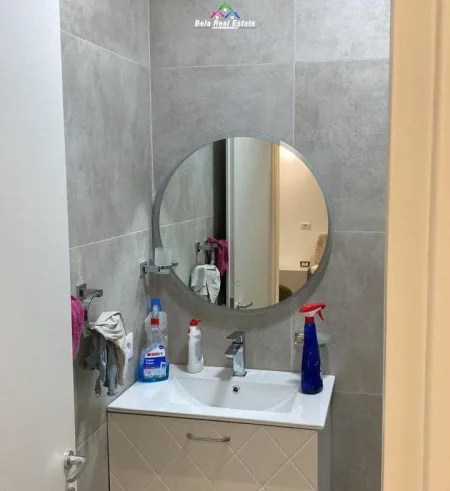 Tirane, jepet me qera apartament 1+1+Ballkon Kati 2, 67 m² 680 € (astir)