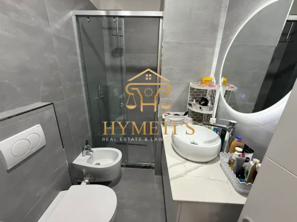 Tirane, shitet apartament 1+1 Kati 5, 64 m² 102.000 € (Jaho Residence, Fresk)