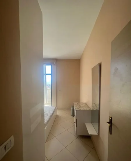 Tirane, shitet apartament 1+1 Kati 9, 66 m² 117.000 € (Astir)