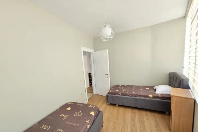 Tirane, jepet me qera apartament 2+1 Kati 7, 86 m² 850 € (Stacioni i Trenit)
