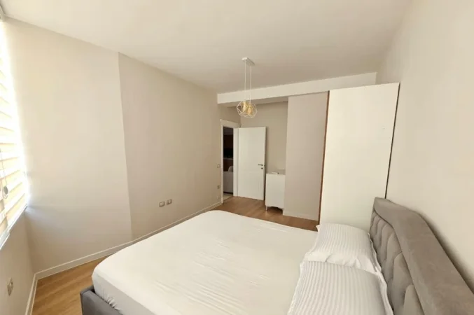 Tirane, jepet me qera apartament 2+1 Kati 7, 86 m² 850 € (Stacioni i Trenit)