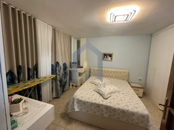 Tirane, shitet apartament 2+1+Ballkon Kati 4, 55 m² 100.000 € (Apartament 2+1 per shitje ne Allias)
