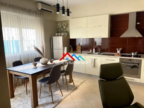 Tirane, jepet me qera apartament 1+1+Ballkon Kati 4, 70 m² 735 € (RRUGA FRANG BARDHI,SELITE)