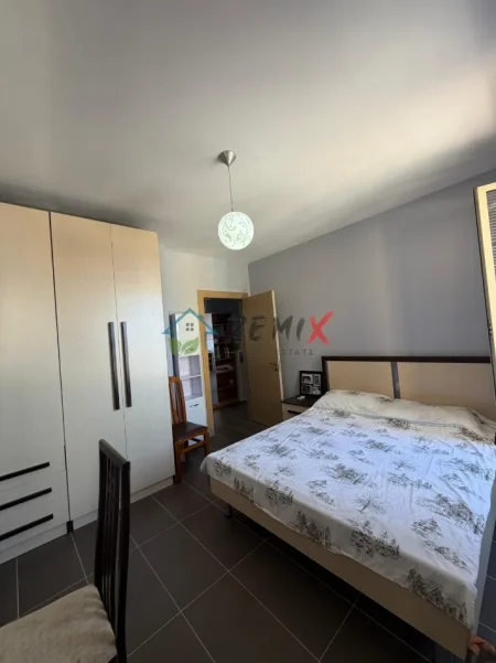 Durres, shitet apartament 2+1+Aneks+Ballkon Kati 5, 100 m² 210.000 € 