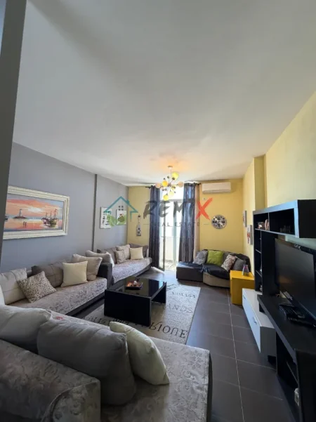 Durres, shitet apartament 2+1+Aneks+Ballkon Kati 5, 100 m² 210.000 € 