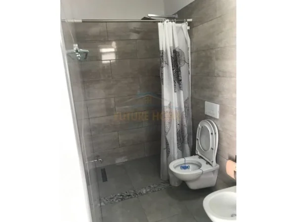 jap me qera 1+1+Ballkon Kati 1, 61 m² 423 € (PRANE KOMPLEKSIT GRAND)