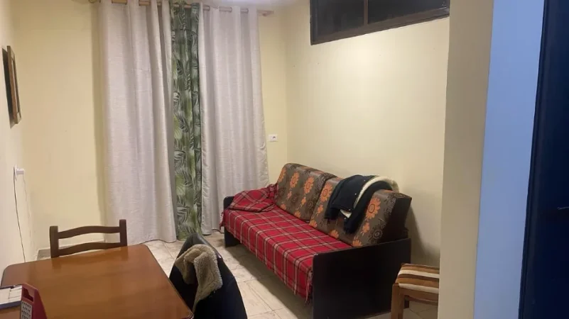 Shqiperi, jepet me qera Vile Vile 1 Katshe Kati 0, 50 m² 55.000 € 