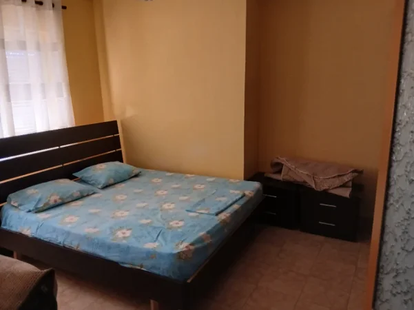 Tirane, jepet me qera nga Pronari, pa-komision apartament 2+1 Kati 5, 55 m² 450 € (Bajo topulli)