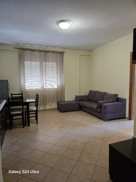 Tirane, shitet apartament 2+1+Ballkon Kati 7, 72 m² 160.000 € (Komleksi Alba)