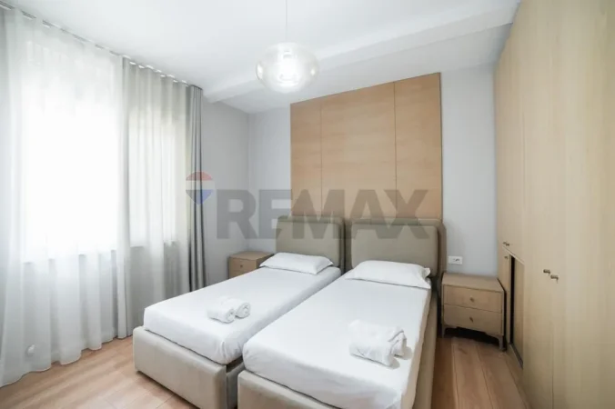 Tirane, shitet apartament 2+1 Kati 3, 70 m² pazari i ri  (Tirane)