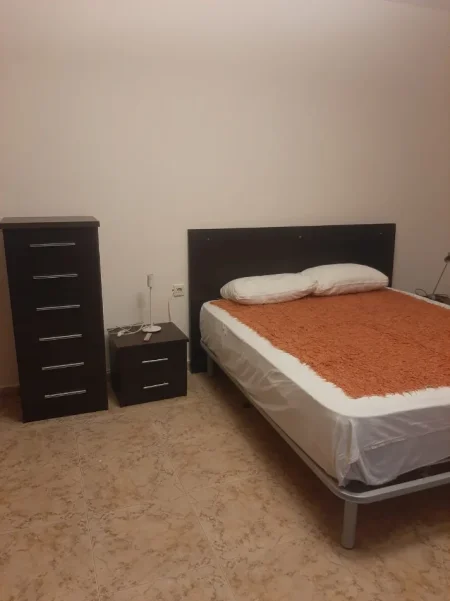 🏡 Jepet me Qera Hyrje 2+1  në Qytet Student,   450 mije leke