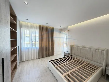 Tirane, shitet apartament 1+1 Kati 6, 61 m² 119.000 € 