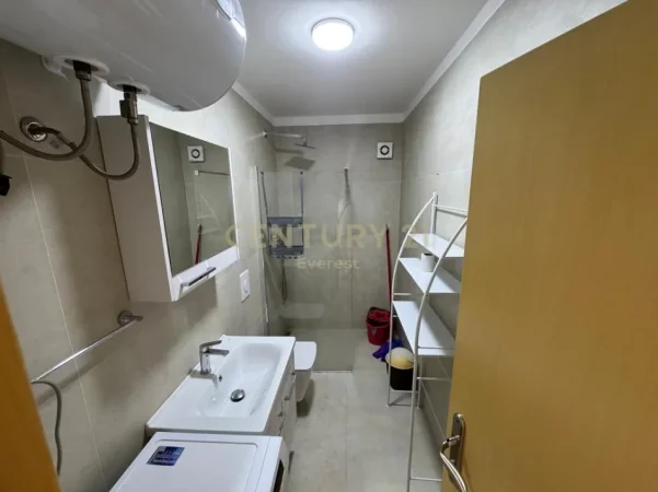 Tirane, shitet apartament 1+1+Ballkon Kati 1, 51 m² 114.000 € 