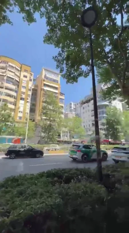Tirane, jepet me qera ambjent biznesi Kati 0, 32 m² 473 € (poligoni)