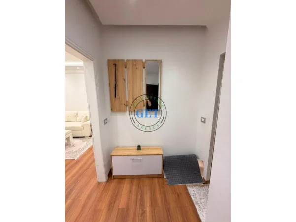 Durres, jepet me qera apartament 1+1 Kati 2, 70 m² 400 € (Plazh Iliria)
