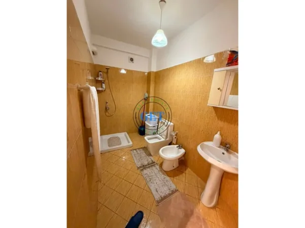 Durres, jepet me qera apartament 1+1 Kati 2, 70 m² 400 € (Plazh Iliria)