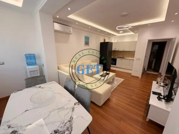 Durres, jepet me qera apartament 1+1 Kati 2, 70 m² 400 € (Plazh Iliria)
