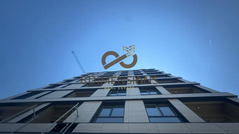 Tirane, shitet apartament 1+1+Ballkon Kati 2, 79 m² 146.500 € (ish fusha e aviacionit)