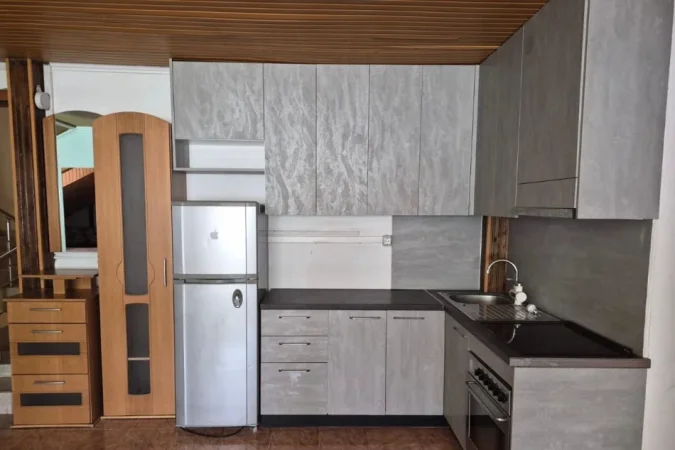 Tirane, jepet me qera apartament 2+1 Kati 2, 96 m² 350 € (Kodra e Priftit)