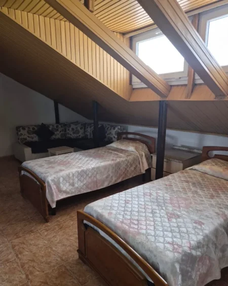 Tirane, jepet me qera apartament 2+1 Kati 2, 96 m² 350 € (Kodra e Priftit)