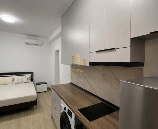 Tirane, jepet me qera garsonier 1+1 Kati 2, 45 m² 350 € (Rruga 5 Maj)