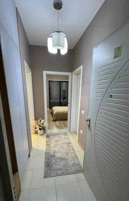 Tirane, jepet me qera apartament 2+1 Kati 1, 70 m² 1.200 € (ASTIR)