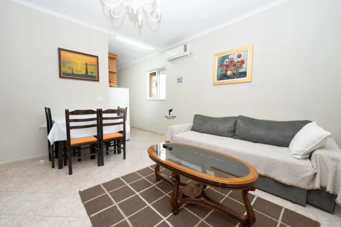 Tirane, jepet me qera apartament 2+1 Kati 4, 90 m² 650 € (SHESHI WILLSON)