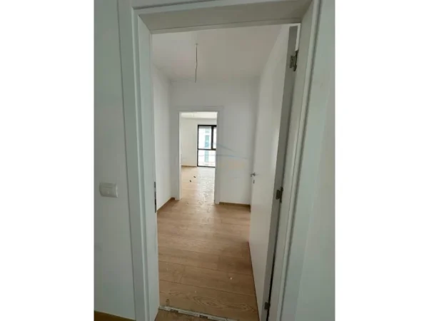 Shqiperi, shitet apartament 2+1 Kati 3, 108 m² 215.000 € (Ish Dogana)