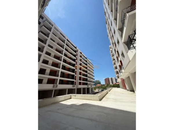 Tirane, shitet apartament 2+1+Aneks+Ballkon Kati 3, 92 m² 111.000 € (PASKUQAN SPACE CITY)
