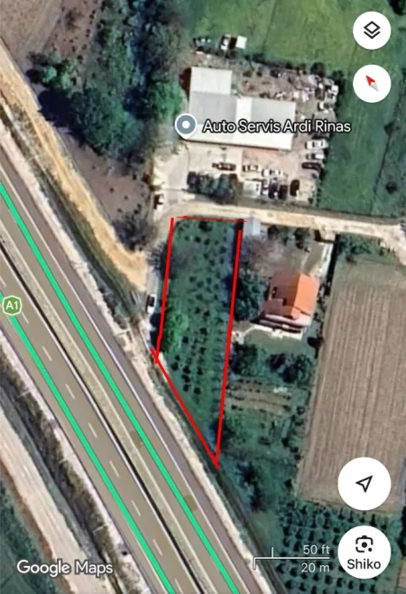 Tirane, shitet toke , 920 m² 590.000 € (BUZE AUTOSTRADES)