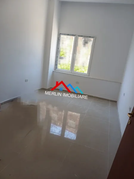 Tirane, shitet apartament 2+1+Ballkon Kati 0, 68 m² 75.000 € (RRUGA MUHAMED DELIU,FRESK)
