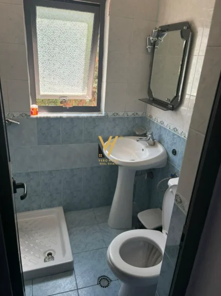Tirane, shitet hotel Kati 0, 3.600 m² (SAUK)