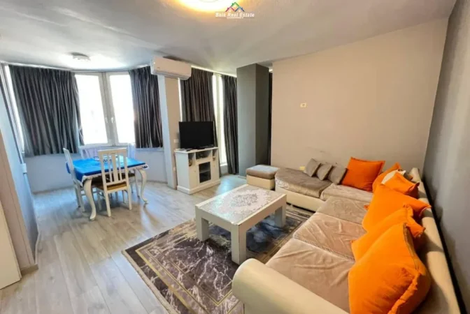 Tirane, jepet me qera apartament 1+1+Ballkon Kati 5, 75 m² 800 € (rruga elbasanit)