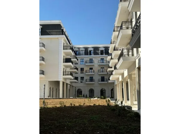 Shqiperi, shitet apartament 1+1 Kati 4, 48 m² 80.000 € 
