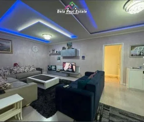 Tirane, shitet apartament 3+1 Kati 4, 165 m² 250.000 € (cassa italia)