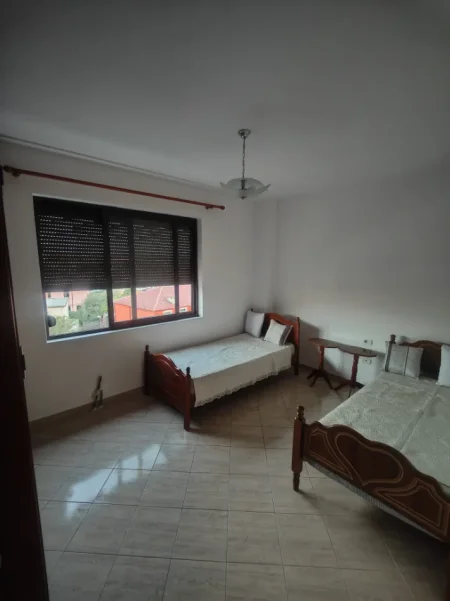 Jepet me qera apartament 2+1+Ballkon Kati 3, 70 m² 550 € (Aleksander Moisiu Kinostudio)