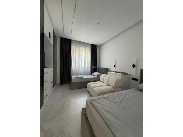 Vlore, jepet me qera apartament 2+1+Aneks+Ballkon Kati 9, 120 m² 310.000 € (Lungomare)