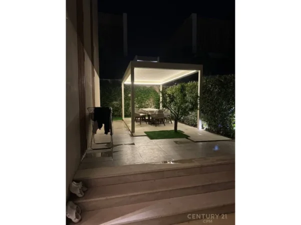 Vlore, shitet Vile Vile 2 Katshe Kati 2, 315 m² 1.700.000 € (Green Coast)