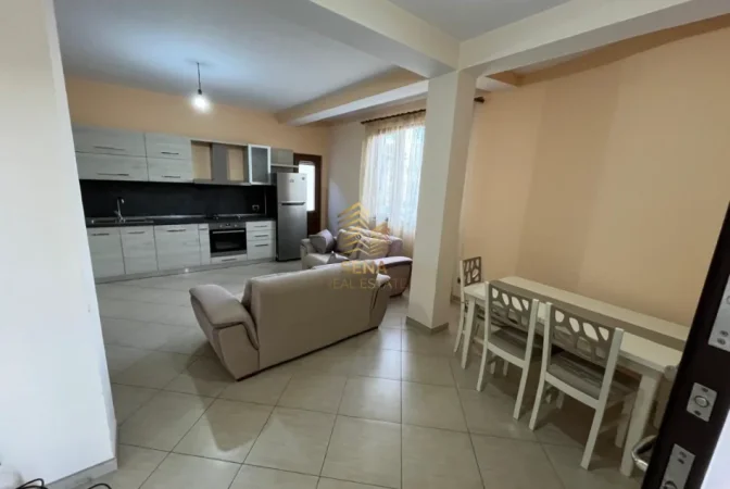 Tirane, jepet me qera apartament 2+1+Ballkon Kati 3, 100 m² 500 € (Kodra e Priftit)