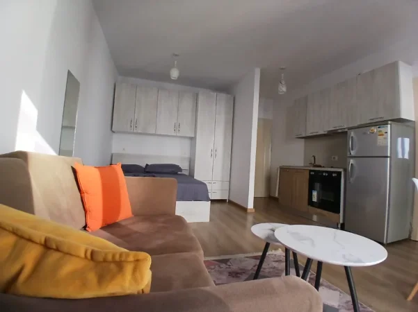 Tirane, jepet me qera garsoniere Kati 7, 40 m² 370 € (SPITALI AMERIKAN 2)