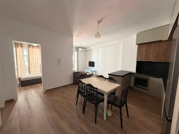 Tirane, shitet 2+1+Ballkon Kati 5, 89 m² 147.000 € (Unaza e Re)