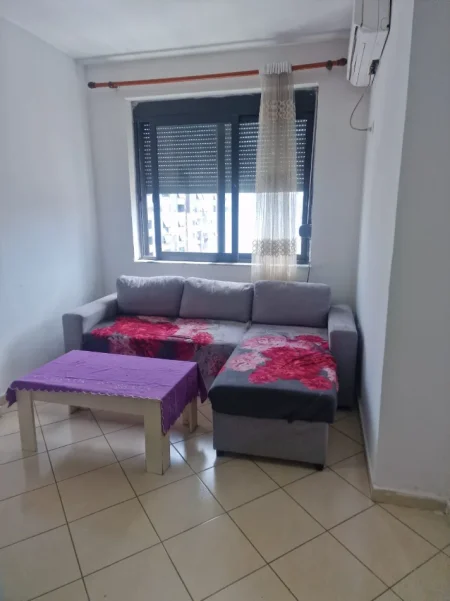 🏡 Jepet me Qera Apartament 1+1 në Astir – Tek 2 Palmat -Astir , 400 mije leke