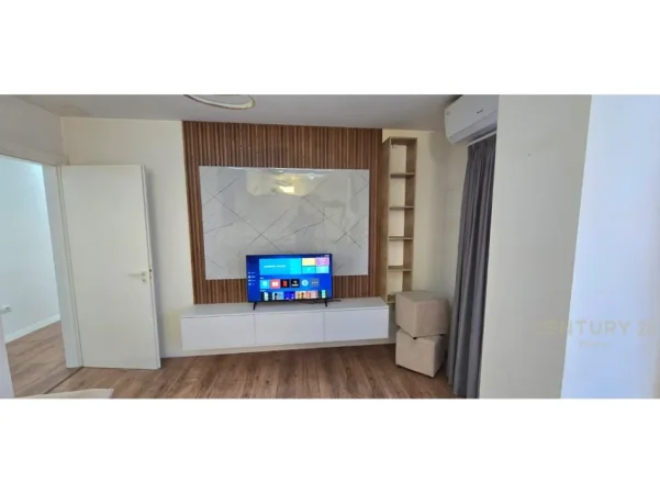 Tirane, jepet me qera apartament 2+1 Kati 2, 89 m² 700 € (Rr e Kavajes)
