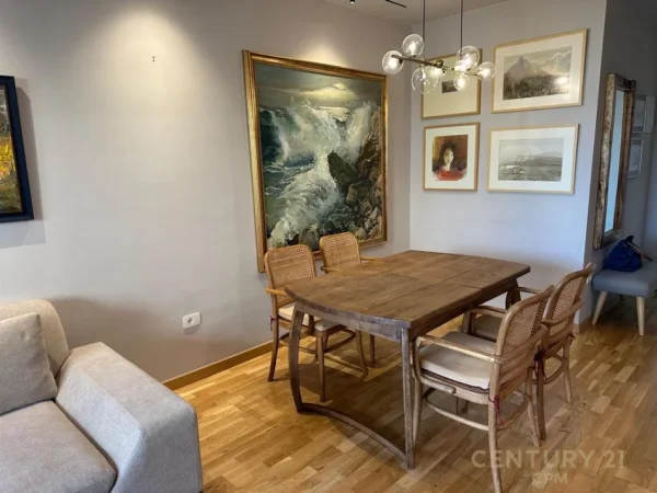Tirane, jepet me qera apartament 2+1 Kati 1, 105 m² 1.350 € (Liqeni i Thate smart142737)