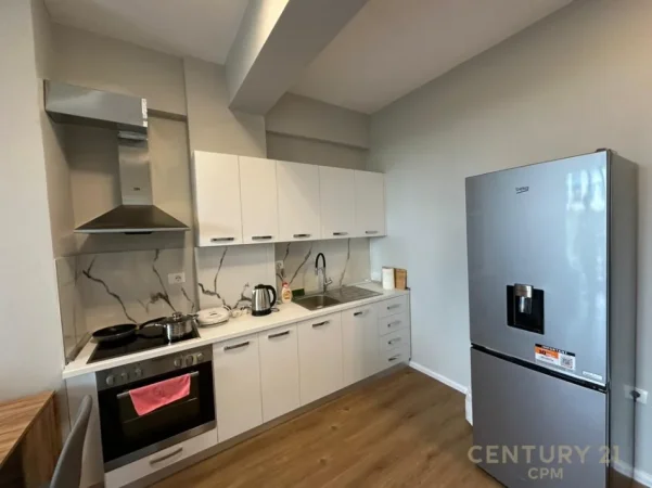 Tirane, jepet me qera apartament 1+1 Kati 2, 48 m² 400 € (Linze)