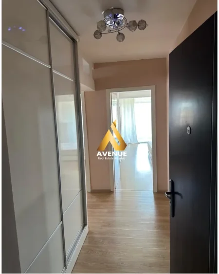 Tirane, jepet me qera apartament 2+1+Ballkon Kati 2, 140 m² 650 € (Rruga Dritan Hoxha)