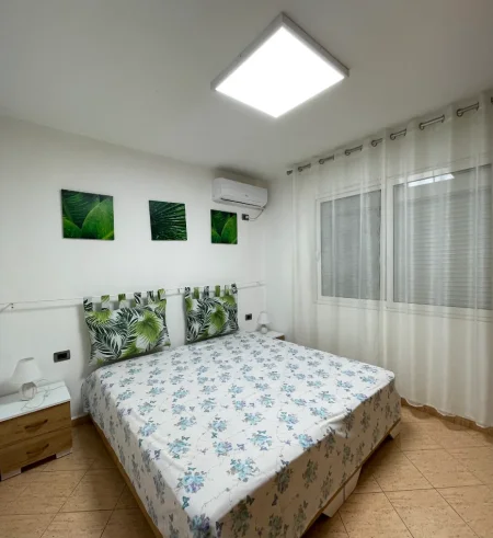 Tirane, jepet me qera apartament 1+1 Kati 5, 50 m² 480 € 