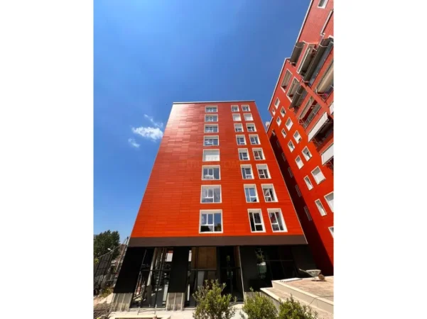 Tirane, shitet apartament 1+1+Aneks+Ballkon Kati 3, 52 m² 149.000 € (Rruga e Elbasanit)