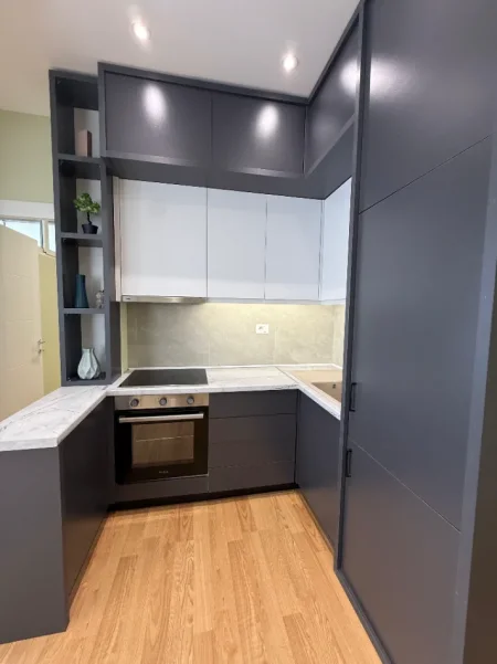 Tirane, shitet apartament 2+1 Kati 10, 70 m² 225.000 € (MYSLYM SHYRI)